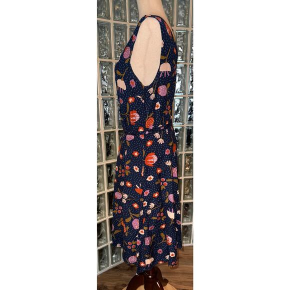 ModCloth x Princess Highway Floral Strawberry Dress Navy/Red Linen Blend -Sz 14 - Picture 4 of 10